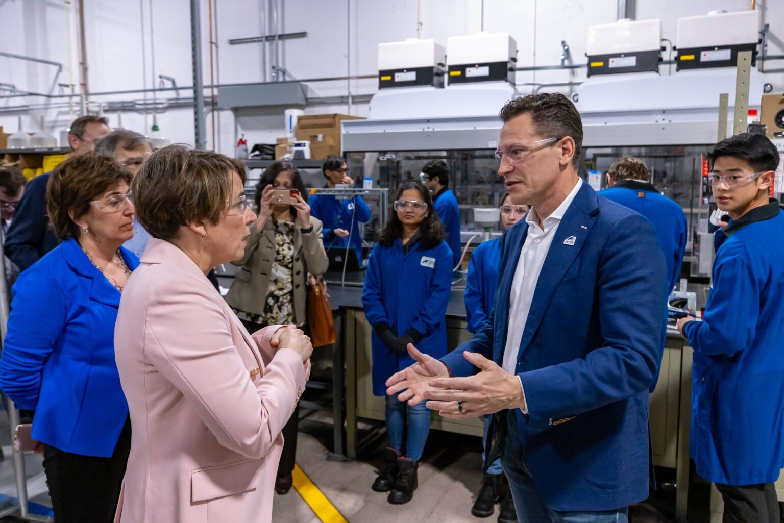 Ascend Elements | Gov. Maura Healey Visits Ascend Elements R&D Center